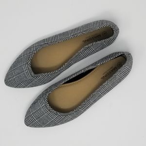 Massini Karmen Memory Foam Ballet Flat Siz…